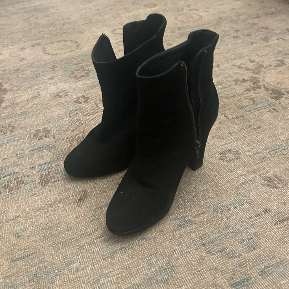Max Mara Suede Boots